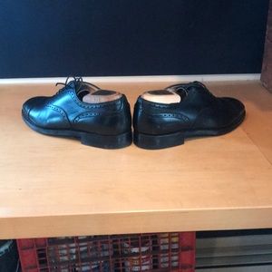 Alden size 7.5 dress shoes
